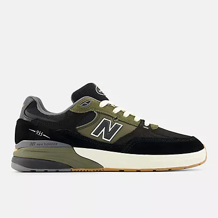 New Balance Numeric Andrew Reynolds 933
